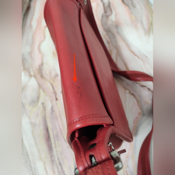 Vintage Coach Rambler's Legacy 9061 Red Nickel Hardware - Picture 15 of 16